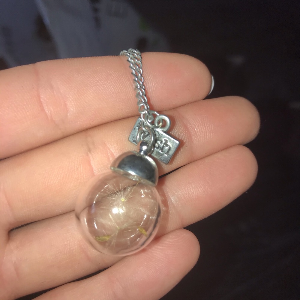 Necklace - Picture 2 of 2